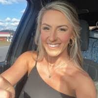 Katrina Burgin's Instagram, Twitter & Facebook