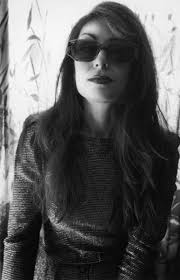 Linda Lamb's Instagram, Twitter & Facebook