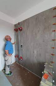 Piastrellista prezzi tariffa oraria e listino prezzi posa non stiamo parlando di un costo al mq ma in termini di tempo necessario a fare un lavoro se ti pavimenti e rivestimenti costo posa incollata al mq il costo della posa piastrelle con colla su pavimento esistente può costare dai 15€ al mq in su per. Quanto Costa Posare Una Piastrella Fratelli Pellizzari