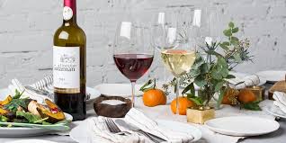 For example, you begin eating a meal by using the flatware at the outside left and right, and then working your way in towards the plate as the meal proceeds. How To Set The Table For Your First Dinner Party Wirecutter