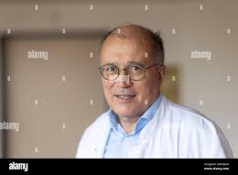 Physician prof hi-res stock photography and images