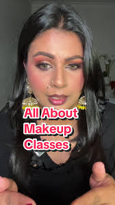 Makeup Classes: Basic and Professional Options Available