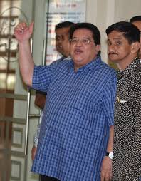 Julia said the prosecution would also present evidence that chai gave rm2 million in a hong leong islamic bank cheque dated june 14, 2016 owned by aset kayamas to tadmansori. Saksi Sahkan Transaksi Deposit Rm2 Juta Ke Dalam Akaun Tadmansori Holding Utusan Borneo Online