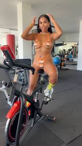 @morenamitchs video Tweet