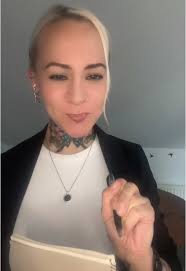 Linda Boström (@blimblam84)