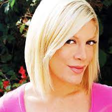6, via instagram—revealing she did it herself! Encouraging Letter To Tori Spelling Tori Spelling Hair Hair Styles 2014 Short Hair Styles 2014