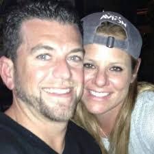 Lori Pearman's Instagram, Twitter & Facebook