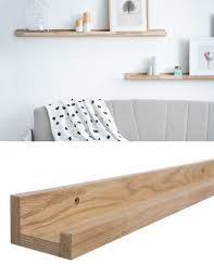 Etagere Porte Cadre 12 Idees Deco Pour Tableaux Meubles En Bois Modernes Deco Mur Idee Deco Murale