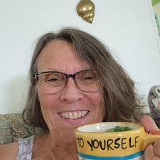 Mugs up to Saturday, my peeps. Be patient and kind, especially to yourself.  We all need more patience and kindness! ☕️ ❤️ ✌️