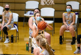 I stole the male lead's first night. Sacred Heart Griffin S Lowis Scarlette Propels Team Past Glenwood