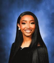 Chelsea Wiggins's Instagram, Twitter & Facebook