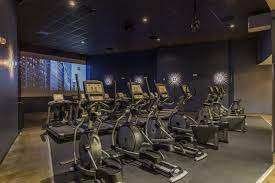 Reach your fitness goals at gold's gym fullerton, and discover all our gyms have to offer. Gyms In Fullerton Golds Gym Fullerton