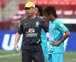 Conmemora el robo del fuego de los dioses por parte de prometeo y su posterior entrega a la humanidad. Selecao Brasileira Vai A Londres Em Busca De Ouro Inedito Rankbrasil Recordes Brasileiros