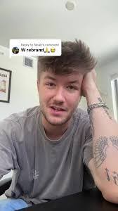 Alex Markovich's Instagram, Twitter & Facebook