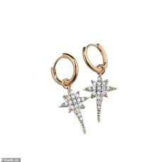 All oliver bonas deals, discounts & sales for november 2020. Meghan Markle Wears Glittering Fallen Star Earrings During One Of Her Final Appearance Daily Mail Online