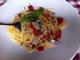 Maybe you would like to learn more about one of these? Spaghetti Con Telline Pomodorini E Basilico Picture Of La Taverna Cortellazzo Tripadvisor