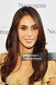 29 Neutrogena Sun Summit Stock Photos, High-Res Pictures, and Images