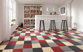 Offerta pavimento pavimenti e copripavimenti in gomma, pvc, e linoleum per uso civile, abitazioni e uffici e sportivo,. Linoleum Pavimenti Prezzi Ed Esempi Di Finto Legno Con Foto