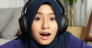 Lihat ide lainnya tentang kartun, animasi, seni islamis. 90 Produksi Muslim Suruh Tanggal Tudung Patut Ke Mia Dedah Nama Penerbit Gosip Tempatan Gosip Forum Cari Infonet