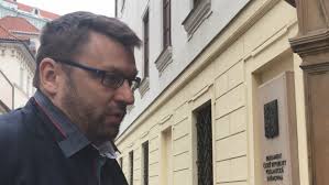 Kolik % testování v čr provádějí babišovy firmy? Snemovna Potvrdila Volnemu Pokutu Ve Vysi Jednoho Platu Za Lednovou Potycku Irozhlas Spolehlive Zpravy