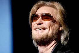 Happy Birthday, Daryl! We love you! 👏🏼🥳🎉🎁🎈🎂* October 11, 1946 Today  marks the birthday of one of the greatest names in New Wave music. Daryl  Franklin Hohl, known professionally as Daryl Hall,
