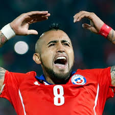 El delantero chileno marca su decimotercer gol y se convierte en el mejor atacante de su país en la copa américa. Los 10 Mejores Futbolistas Chilenos De La Historia