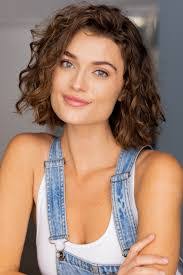 Lacey Kelly's Instagram, Twitter & Facebook