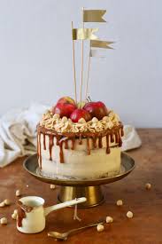 Apfel Haselnuss Torte Mit Salzkaramell La Crema Rezept Kuchen Und Torten Rezepte Kuchen Und Torten Lecker Backen