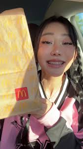 MCDONALDS CHICKEN BIG MAC REVIEW TIME HOS #mcdonalds #mukbang #fastfood  #foodreview