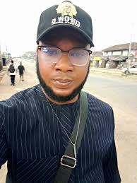 my name is Samuel : I'm from Edo State Benin city : my WhatsApp number is  08106365821 :