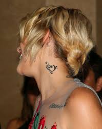 Paris Jackson Drops Jaws In A Gorgeous Sheer Gown At The Glaad Media Awards See Her Look Paris Jackson Tattoo Paris Jackson Jackson