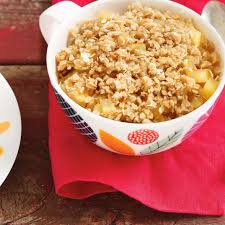 Croustade Aux Pommes Dans Une Tasse Au Micro Ondes Ricardo Recipe Microwave Apple Crisps Apple Crisp Ricardo Recipe
