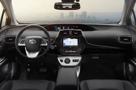 Además de toda la información, noticias, comparativas, fotos, vídeos, pruebas y fichas técnicas. Toyota Prius 2016 A La Venta En Mexico Te Contamos Cuales Son Sus Rivales Mas Verdes Autologia