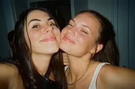 Natalie Schilling (@natalierschilling) • Instagram photos and videos