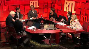 Elle est animée par stéphane bern et par différents chroniqueurs dont certains reviennent de façon journalière : Stephane Bern Recoit Erwann Mentheour Dans A La Bonne Heure Partie 2 Du 16 02 2015 Rtl Rtl Youtube