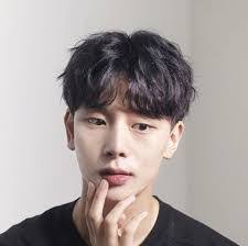 Jason Bui's Instagram, Twitter & Facebook