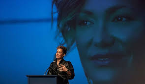 EMERGING LEADER DEVELOPS REPORT TO BRIDGE COMMUNICATION BETWEEN NEWCOMER  AND INDIGENOUS PEOPLES