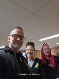 No negative comments please I have my reasons for asking this question is  there a job out there that will work with a slow paced no experience  pregnant woman and flexible hours