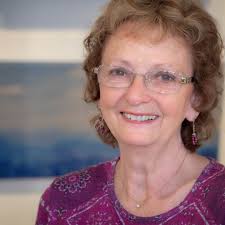 Back for her second Art is in the Air, Sharyn Fogel has been painting the  beautiful mountains of Western North Carolina for over 40 years! 🧡 Sharyn  is a member of the