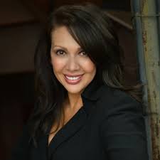 Meet Tami Horne! ⭐️ Tami is another one of my absolutely incredible escrow  officers. To know her is to love her. ❤️She is a hard worker, detail  oriented and is a great