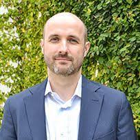 Steve Ogilvie's Instagram, Twitter & Facebook