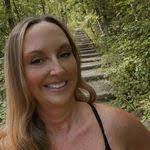 Jill Ferro's Instagram, Twitter & Facebook