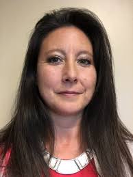 Gloria Hendrickson's Instagram, Twitter & Facebook