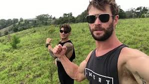 Bobby holland hanton is the michael jordan of his profession. Chris Hemsworth S Stunt Double Bobby Holland Hanton Reveals Injuries Daily Mail Online