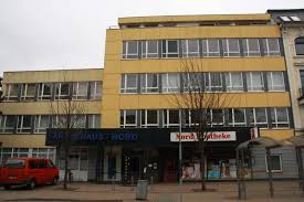 Außerhalb der geschäftszeiten erreichen sie den kvsh bereitschaftsdienst unter folgender nummer: Praxisrundgang Flensburg Nord Hausarzt Arzt Experte Gemeinschaftspraxis Arztpraxis