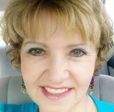 Mary Younce's Instagram, Twitter & Facebook