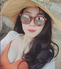 Ngắm nhan sắc nữ thạc sỹ, tiểu thư Gia Lai sắp làm vợ Hồng Duy