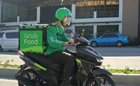 Grab partnered with kaodim to provide you with the best solution for home and you will also be able to get a ride faster as grab assigns you to the nearest vehicle, either a car or a taxi also, only one passenger is allowed for each car. Grab Vietnam Spends 3 Million Supporting Driver And Merchant Partners From Covid 19