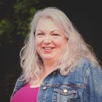 Janet Six's Instagram, Twitter & Facebook