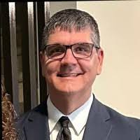 Robert Tharp's Instagram, Twitter & Facebook